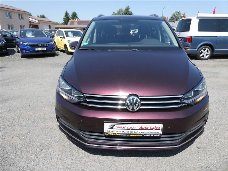 Volkswagen Touran 1,4 TSi 110kW DSG, navi, závěs - fotka 4 z 43
