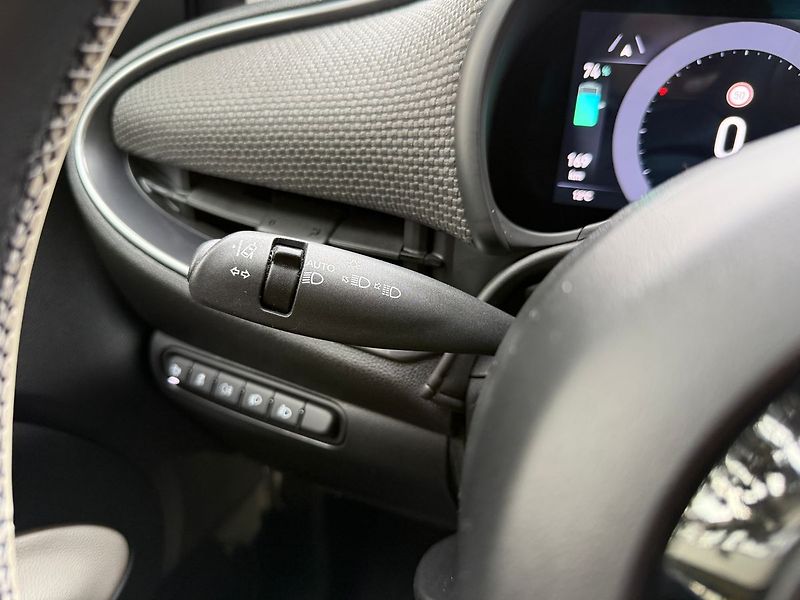 Fiat 500 LaPrima 42 kWh JBL - fotka 24 z 32