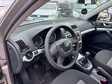 Škoda Octavia (2009) 1,4 TSI 90 KW 2. MAJ STK - náhled 21