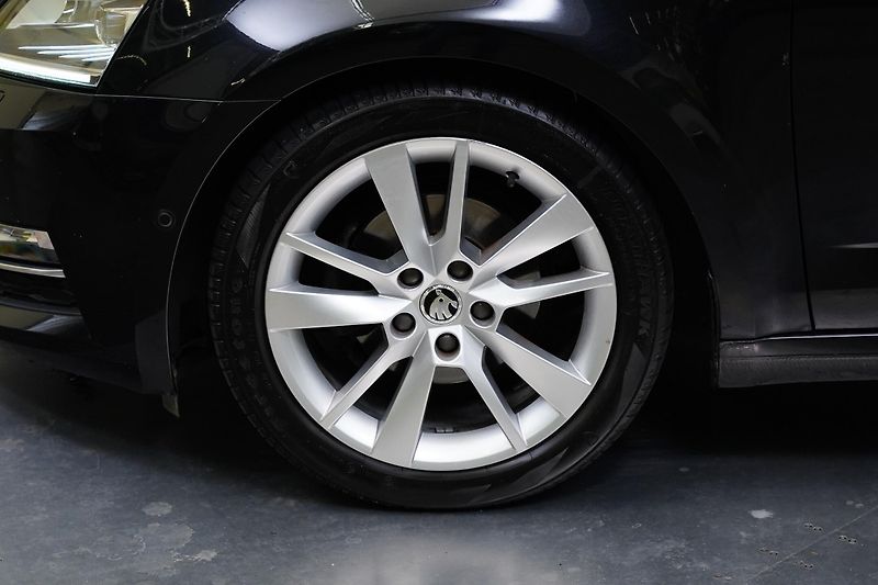 Škoda Octavia - fotka 10 z 26