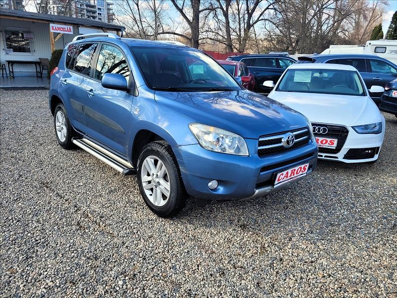 Toyota RAV4 2,2 D4-D,4x4,klima,alu, - fotka 2 z 35
