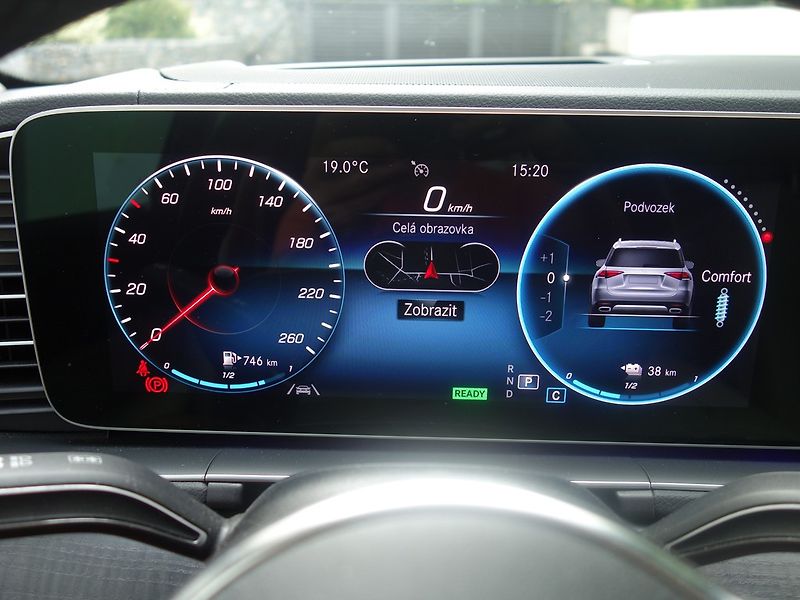 Mercedes-Benz GLE (2022) 350de*4M*HYBRID*AMG*ZÁRUKA *CZ - fotka 40 z 50