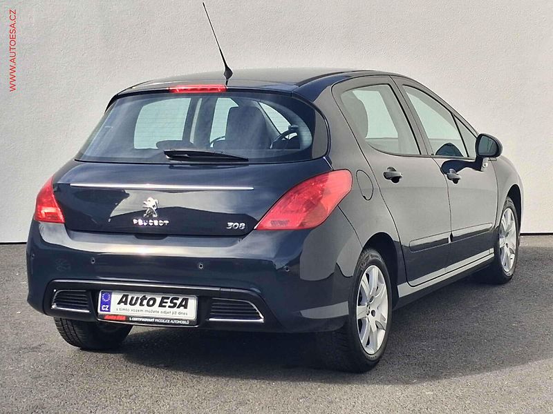 Peugeot 308 (2013) 1.6 VTi, 2.maj,ČR, servis - fotka 4 z 15