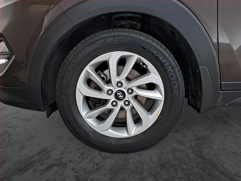 Hyundai Tucson (2017) 1.7 CRDi, Serv.kniha, Navi - fotka 15 z 20