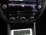 Škoda Octavia (2019) Style Plus 1.5 TSI, Navi - náhled 10