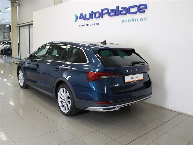 Škoda Octavia 2,0 TDi 147kW 4x4 Scout ČR - fotka 3 z 13