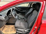 Hyundai i30 WG 1.0T-GDi 88kW ČR DPH TAŽNÉ  - náhled 11