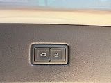 Audi Q7 55 TFSI e 280 Tiptronic Quattr - náhled 26