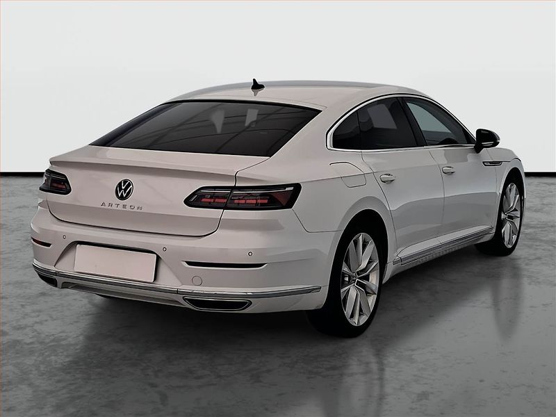 Volkswagen Arteon (2023) 2.0 TSI - fotka 5 z 18