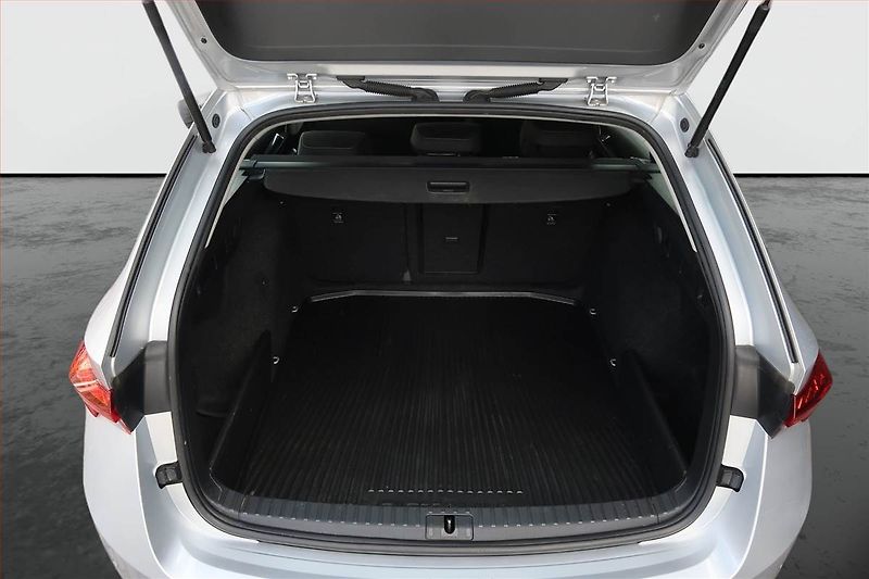 Škoda Octavia (2022) Ambition 2.0 TDI, ČR,1.maj - fotka 13 z 18