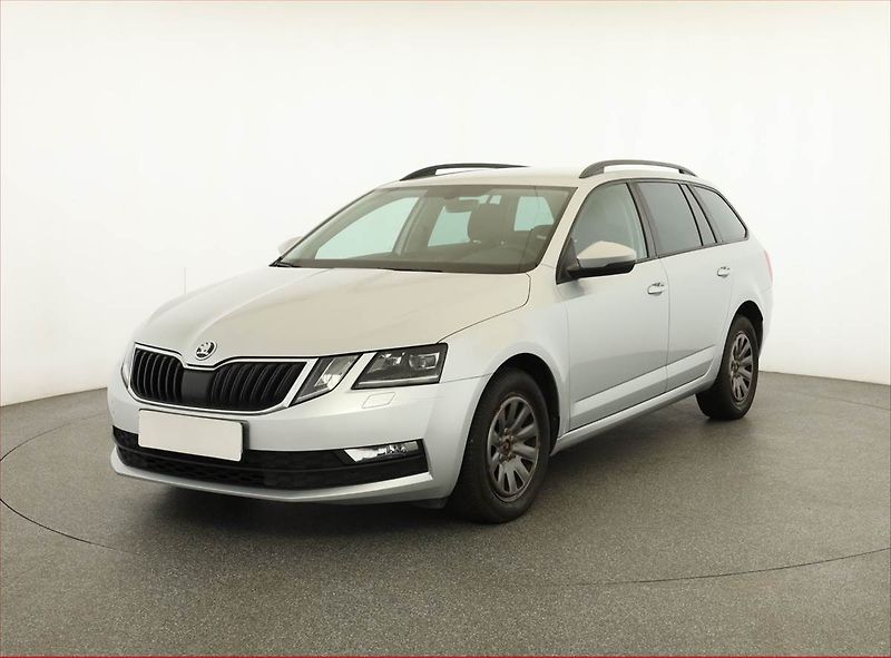 Škoda Octavia (2019) 1.6 TDI, 4X4, Serv.kniha - fotka 2 z 23