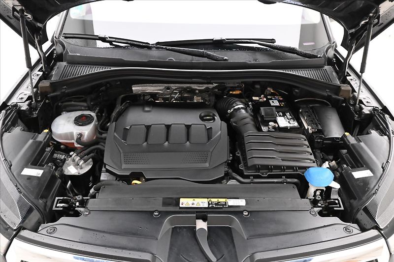 Škoda Kodiaq 2,0 TDI 147 kW DSG 4x4 L&K Zár - fotka 9 z 32