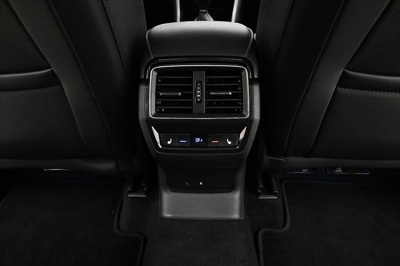 Škoda Kodiaq 2,0 TDI 147kW L&K DSG 4x4 Záru - fotka 22 z 33
