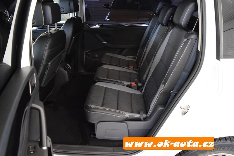 Volkswagen Touran 2.0 TDI HIGH. 7 MÍST 61 000 KM - fotka 14 z 52