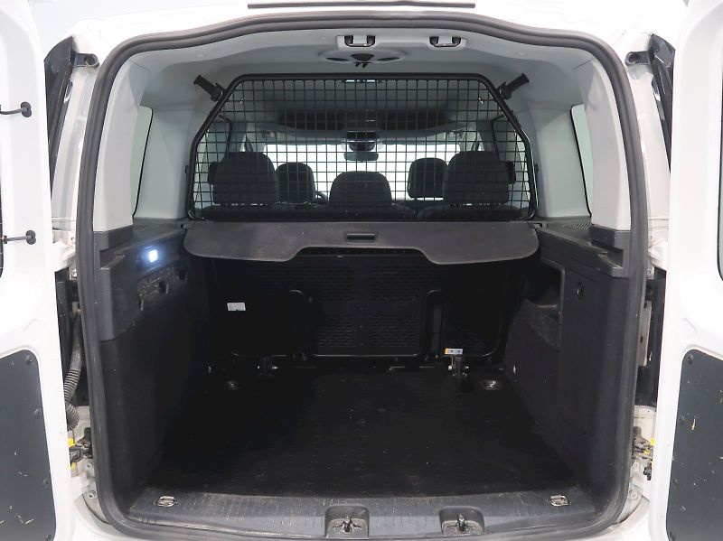 Volkswagen Caddy (2022) 2.0TDI 75KW - fotka 16 z 30