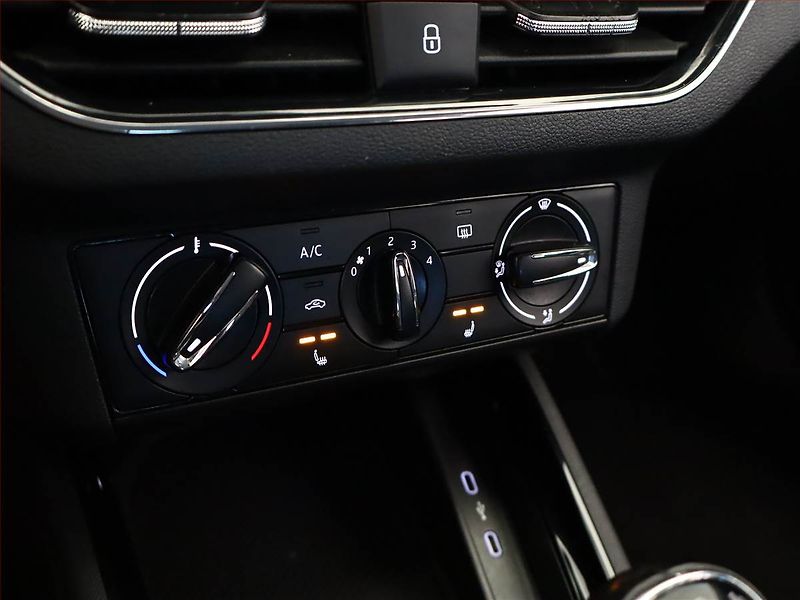 Škoda Scala (2021) Ambition 1.5 TSI, ČR,1.maj - fotka 15 z 18