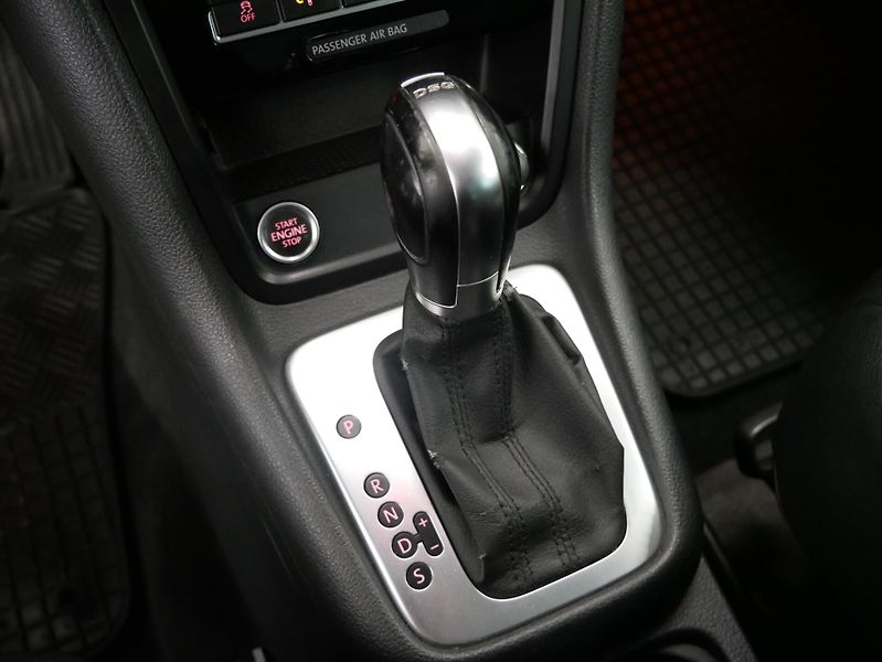 Volkswagen Sharan - fotka 20 z 25