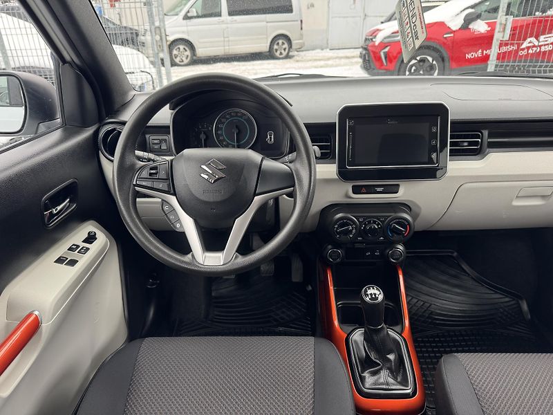 Suzuki Ignis 1,2DualJet 4x4 - fotka 9 z 15