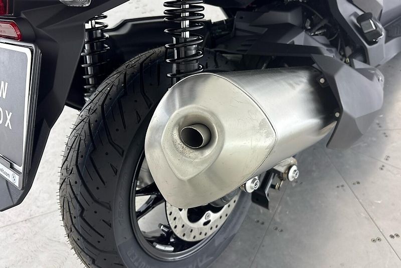 BMW C 400 X - fotka 6 z 13