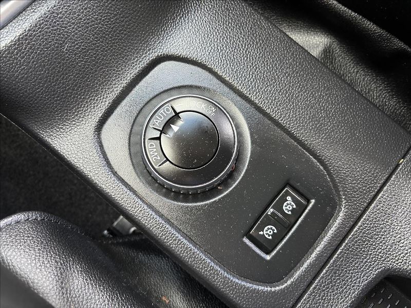 Dacia Duster 1,6 SCe 84 kW Comfort 4x4 S&S - fotka 42 z 43