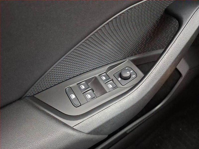 Škoda Octavia (2022) Ambition 2.0 TDI, Automat, ČR - fotka 16 z 17