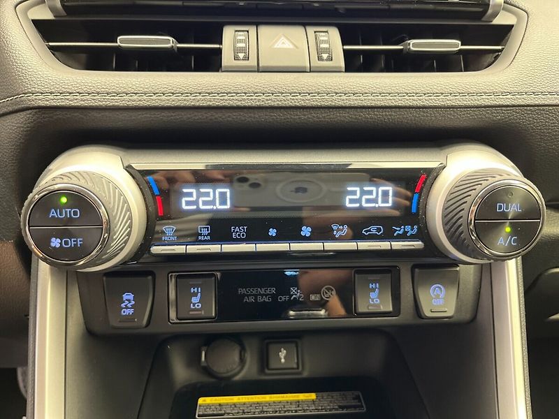 Toyota RAV4 2.0 - 1 CVT Comfort + Style 4x - fotka 19 z 29