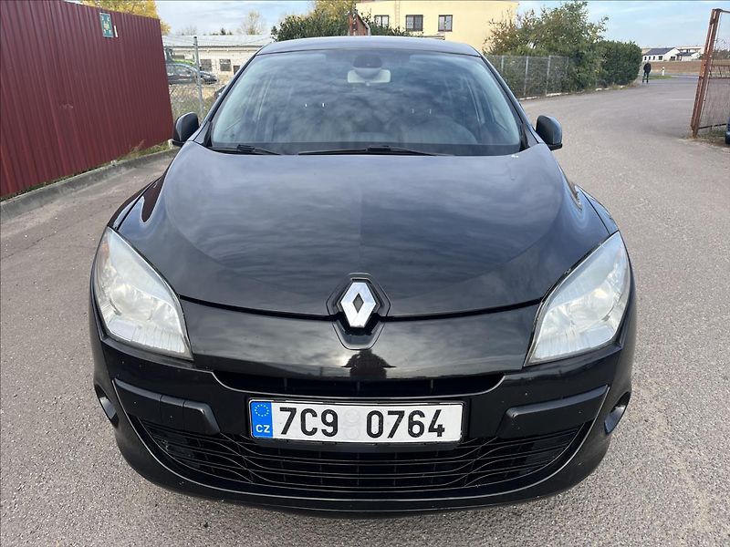 Renault Mégane 1,6 i KLIMA ALU 2x KOLA - fotka 2 z 36