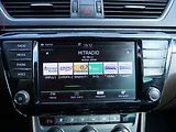 Škoda Superb (2015) 2.0TDi, 1.maj,ČR, L&K, DSG - náhled 20