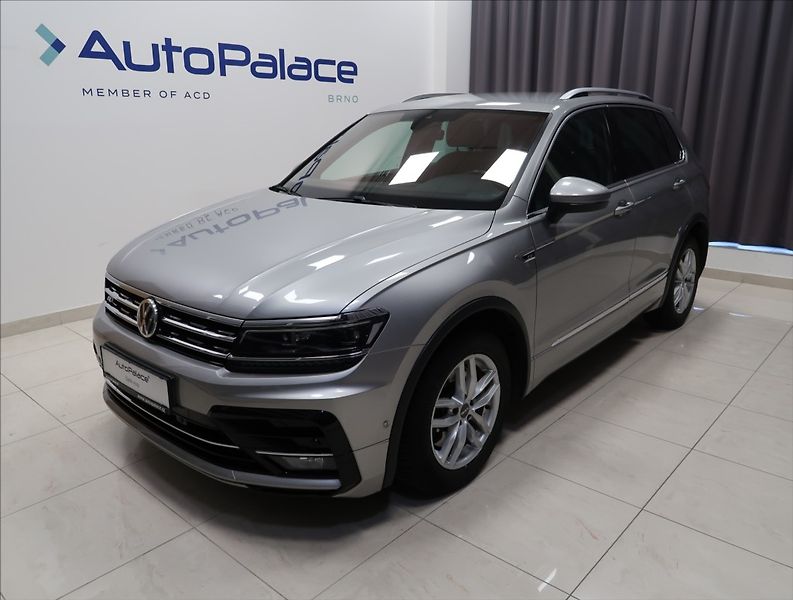 Volkswagen Tiguan 2,0 TDI DSG 4MOTION R-LINE - fotografie inzerátu