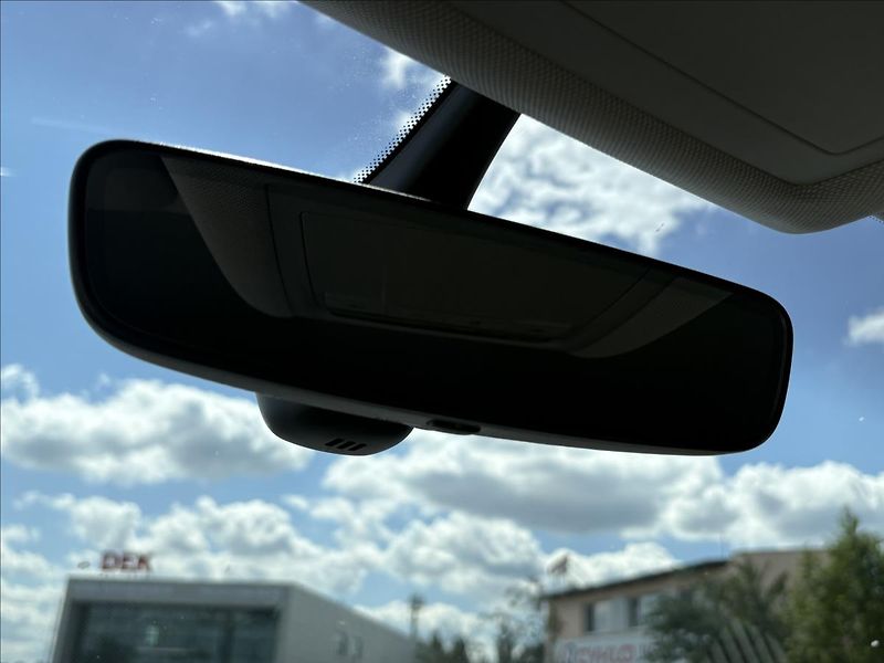 Audi Q3 2,0 TDi110kW,S-tr,Led,Nav,Výhř - fotka 22 z 31