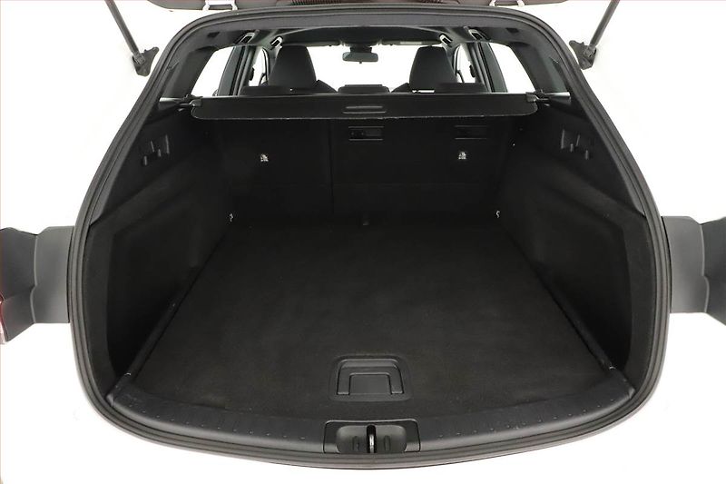 Toyota Corolla (2021) Active 1.8 Hybrid, Automat, ČR - fotka 11 z 19