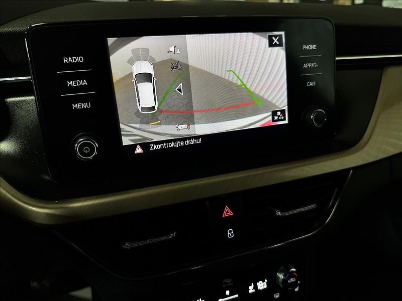 Škoda Scala 1.0TGI STYLE ACC 2XKOLA LED - fotka 28 z 42