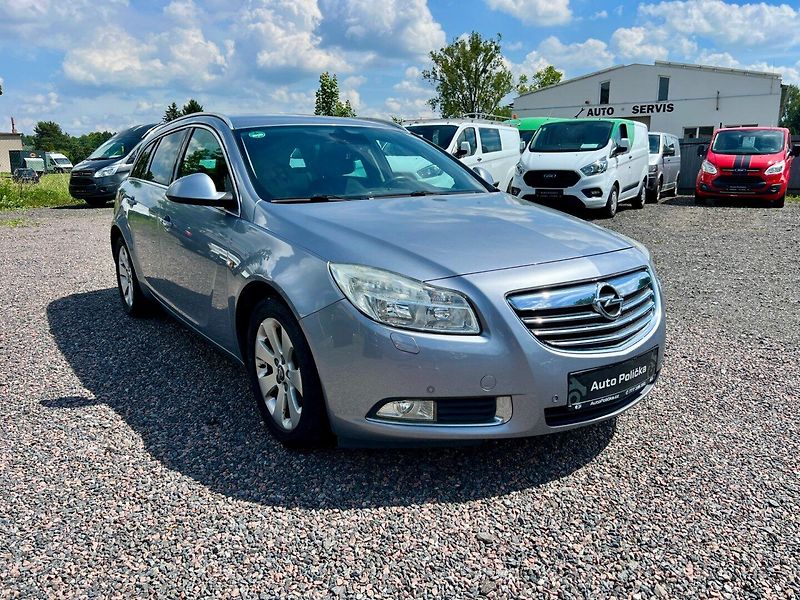 Opel Insignia (2009) 2.0d 118 kW - fotka 4 z 19