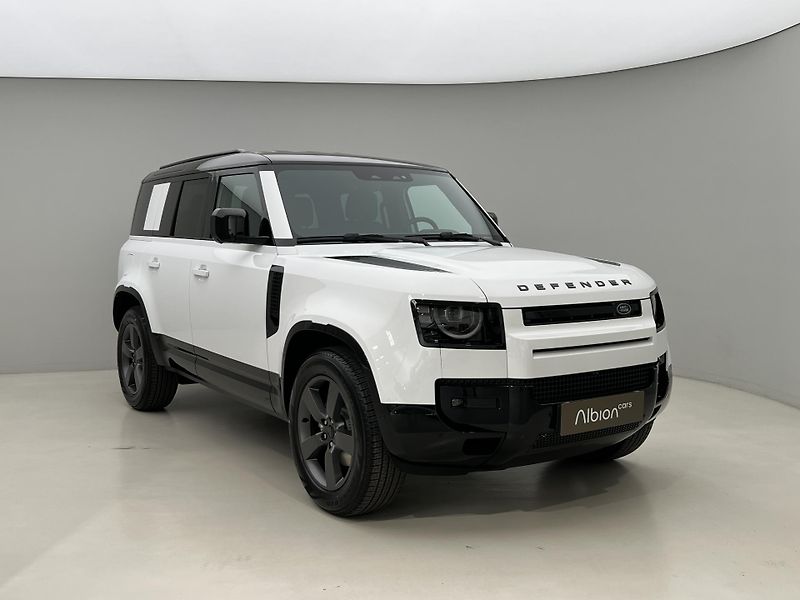 Land Rover Defender (2026) 110 D250 X-DYNAMIC SE AWD Aut - fotka 3 z 50