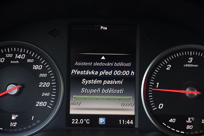 Mercedes-Benz Třídy C 180 CDi,KŮŽE,TEMP,NAVI,KLIMA - fotka 16 z 48