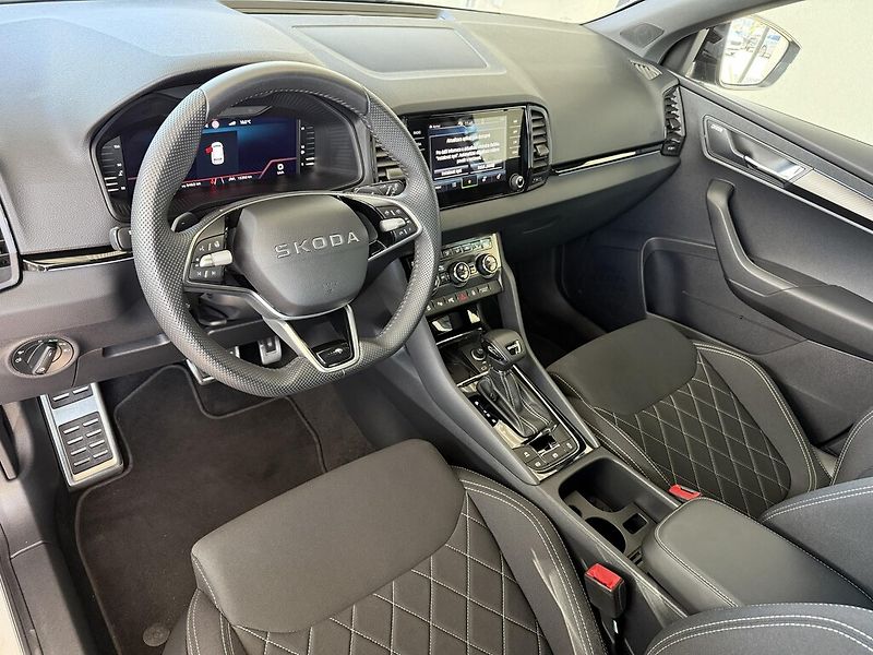 Škoda Karoq DSG 1,5TSi 110kW SportLine - fotka 6 z 24