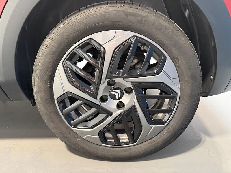 Citroën C4 X 1.2 Puretech 130 S&S EAT8 Plus - fotka 13 z 13