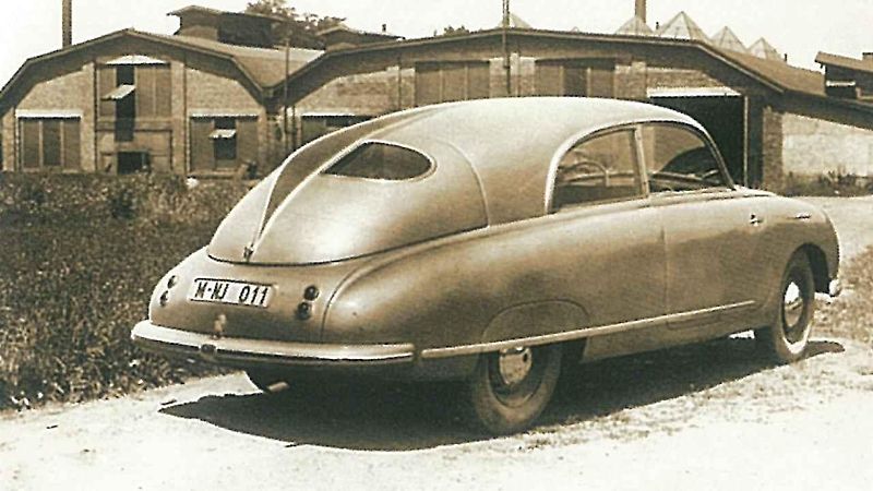 Tatra 601 Monte Carlo na rallye Alpenfahrt.