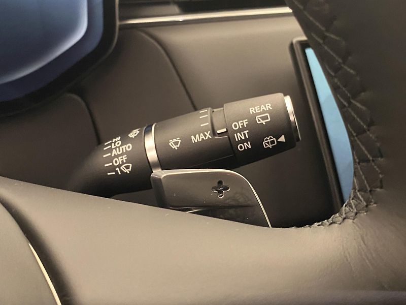 Land Rover Range Rover Sport (2025) D300 DYNAMIC SE AWD REZERVACE - fotka 29 z 60