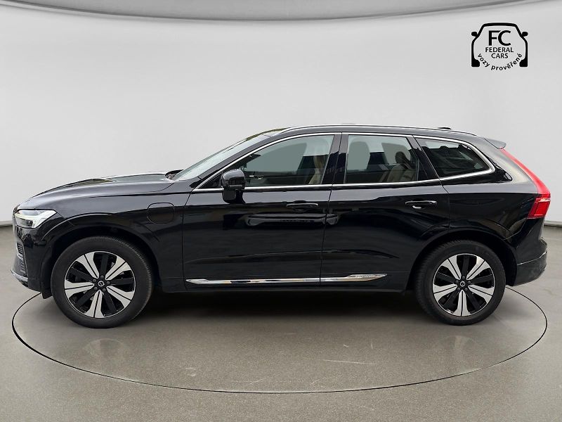 Volvo XC60 (2023) T6 AWD Recharge Plus Bright - fotka 2 z 51