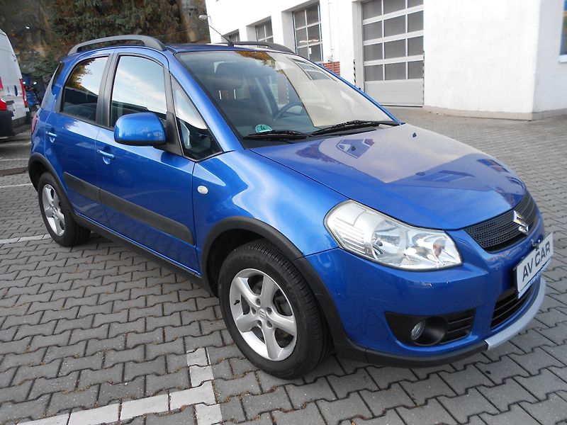 Suzuki SX4 1,6i 79kW 4X4 ČR - fotka 3 z 12