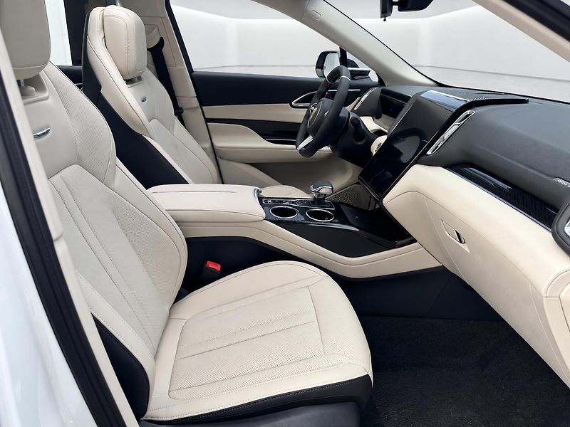 Hongqi HS3 (2026) - fotka 9 z 20
