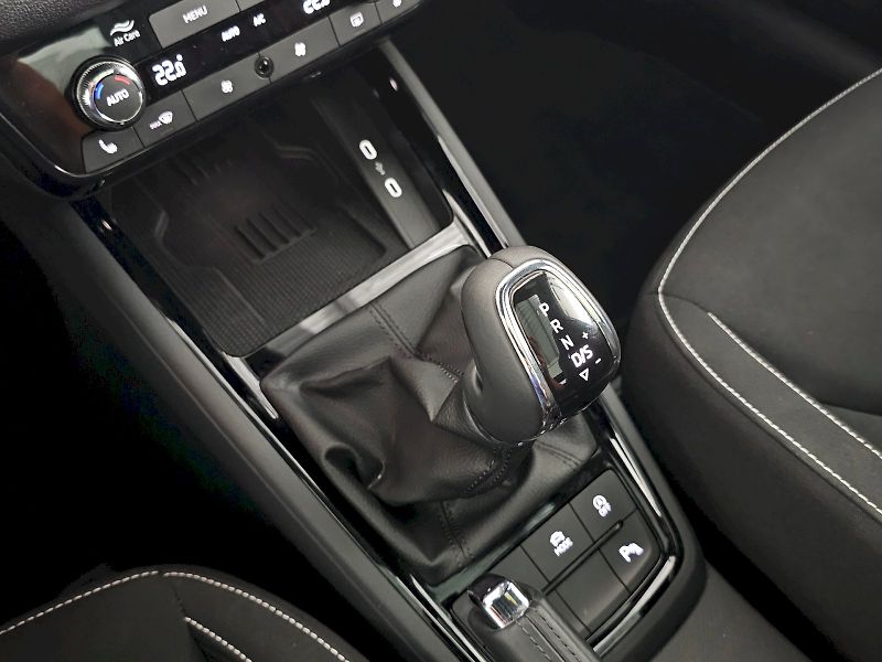 Škoda Scala (2025) 1.5TSi 110kW DSG MONTE CARLO T - fotka 22 z 35