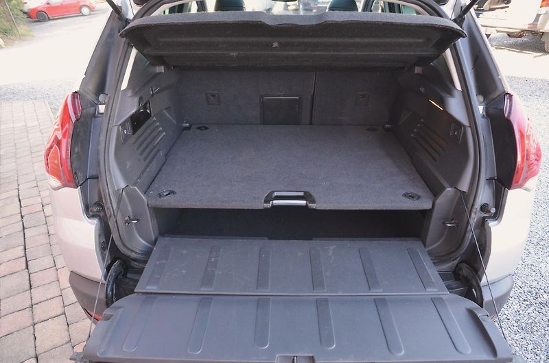 Peugeot 3008 (2015) 1.6 HDi 88kW XENON PANORAMA - fotka 36 z 37