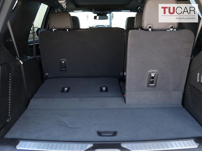 Chevrolet Tahoe (2026) RST 6.2 V8  - fotka 38 z 47