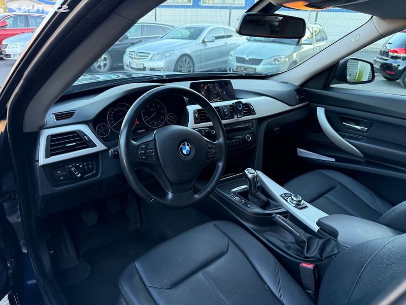 BMW Řada 3 GT, manual - fotka 5 z 12