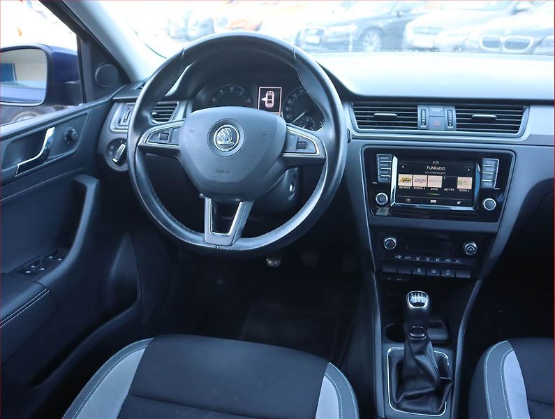 Škoda Rapid (2016) 1.2 TSI, Serv.kniha, Tempomat - fotka 7 z 19