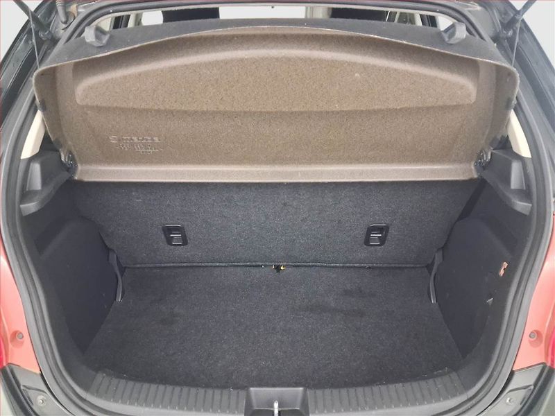 Mazda 2 (2010) 1.3 i, za super cenu - fotka 14 z 16