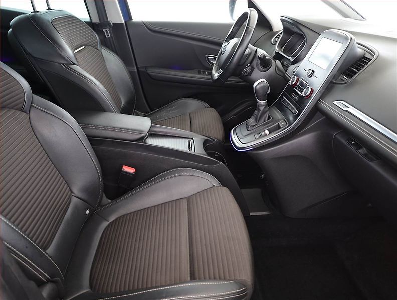 Renault Grand Scénic (2019) 1.3 TCe, Automat, 7 míst - fotka 7 z 21
