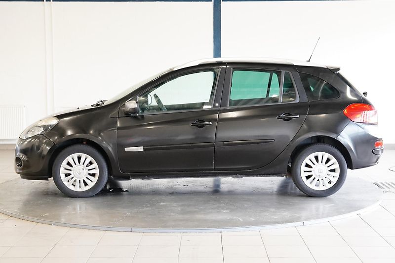 Renault Clio - fotka 3 z 19